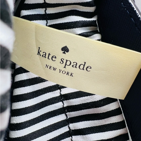 Kate Spade Cameron Street Pippa Bucket Handbag Crossbody Navy Blue Leather Small - Picture 9 of 11